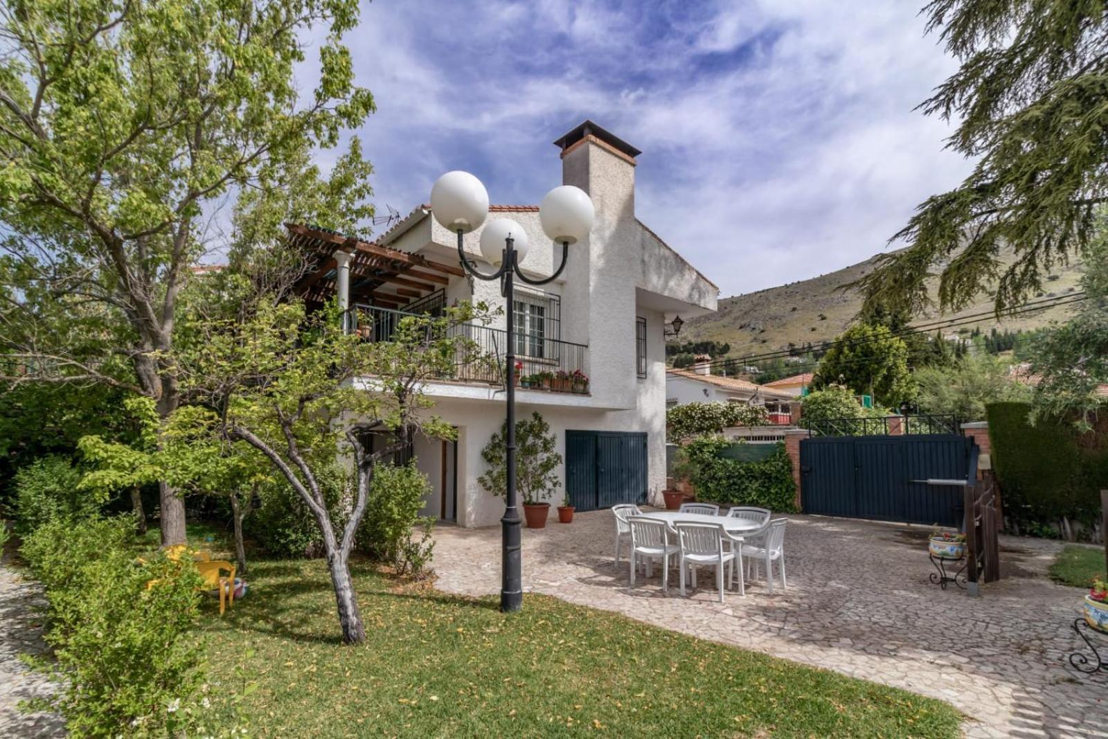 Casa Los Rosales Alfacar Exterior foto